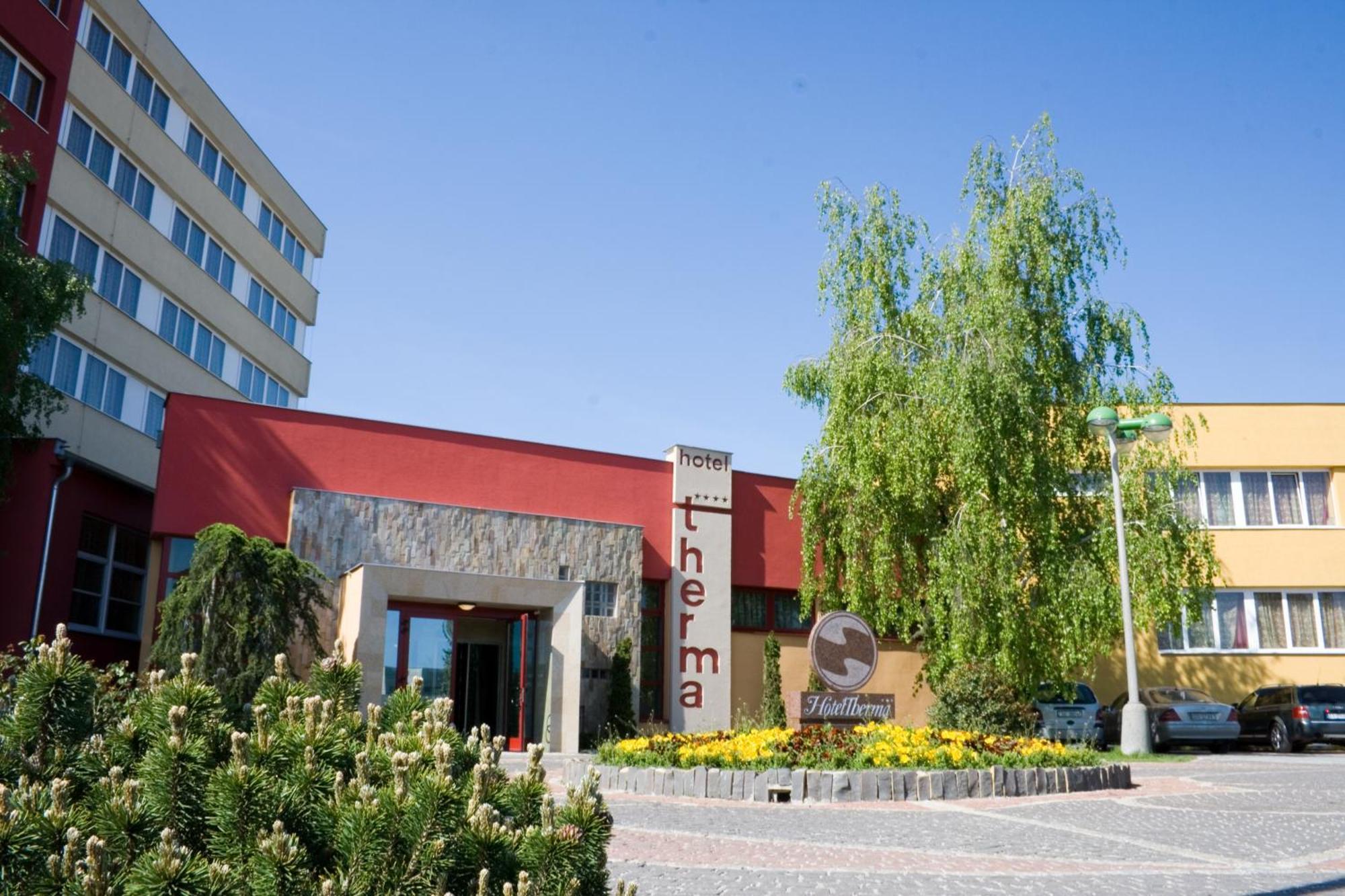 Hotel Therma Dunajská Streda Exterior photo