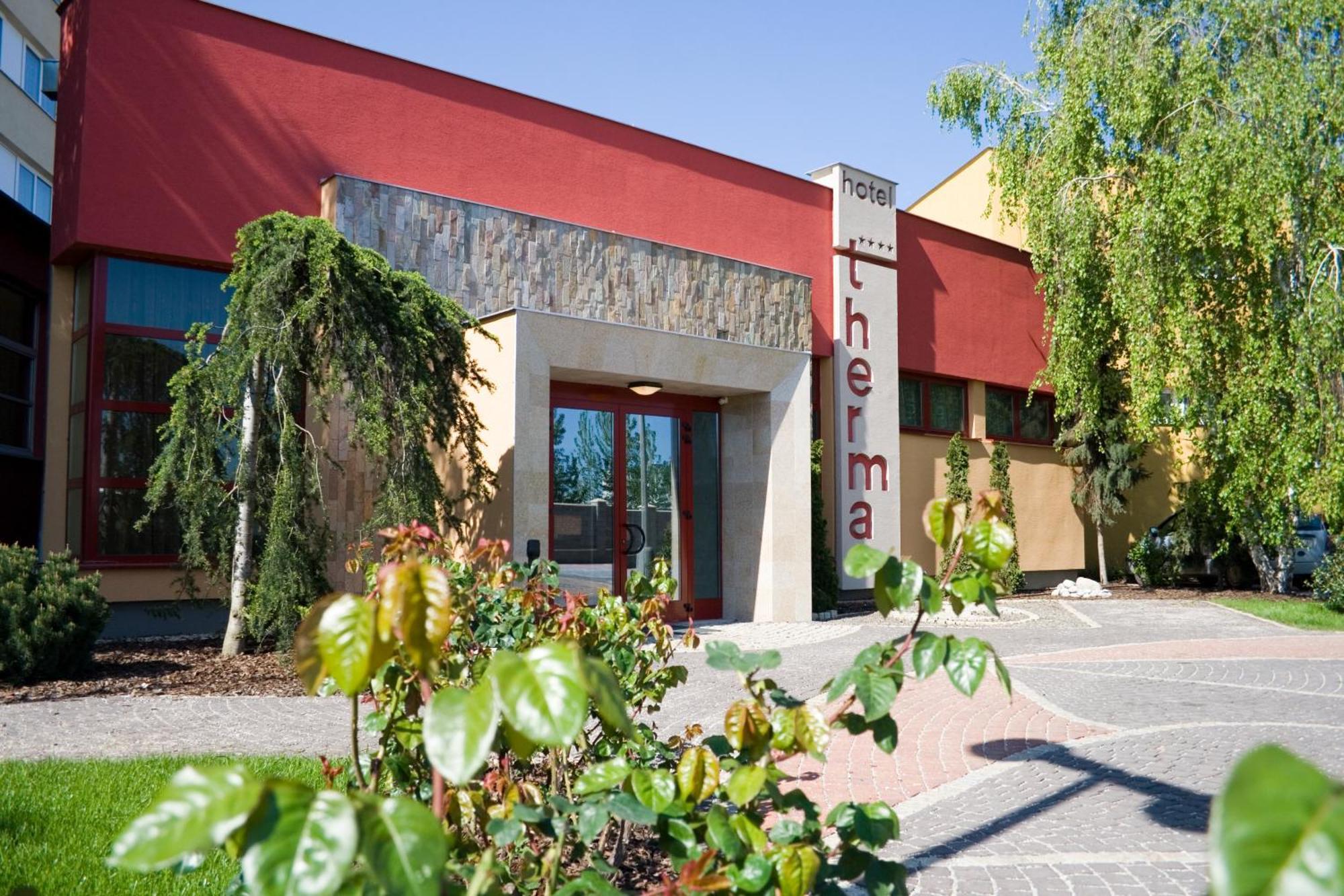 Hotel Therma Dunajská Streda Exterior photo
