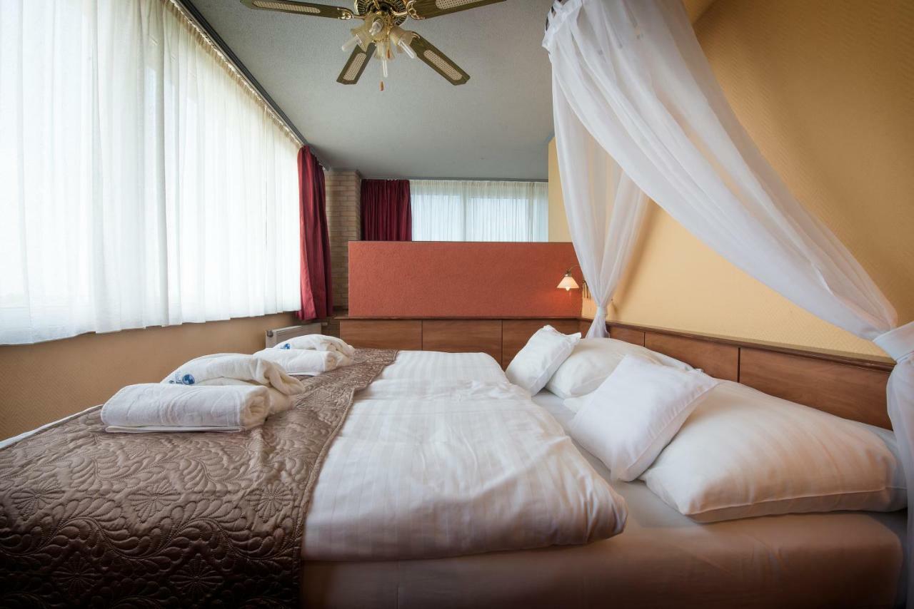 Hotel Therma Dunajská Streda Exterior photo